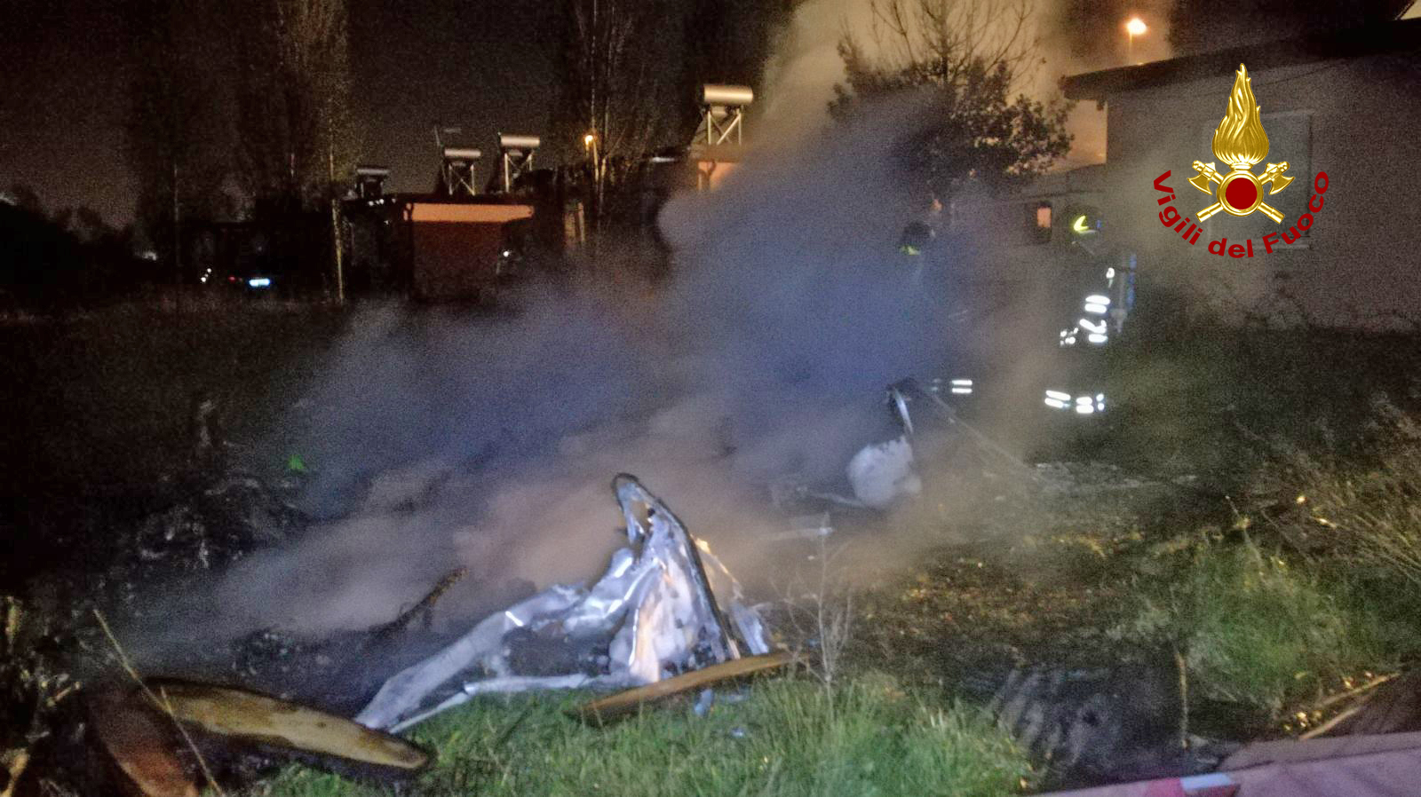 FAVARO VENETO: INCENDIO A DUE ROULOTTE NEL CAMPO NOMADI, NESSUN FERITO